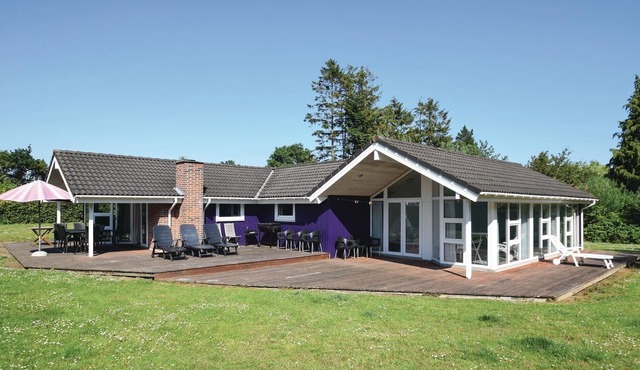 Awesome home in Rudkøbing with sauna