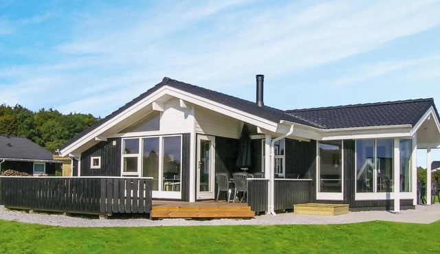 Awesome home in Rudkøbing with sauna