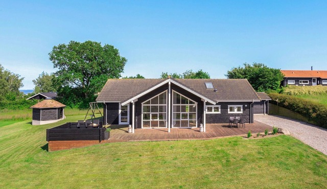 Awesome home in Rudkøbing with sauna