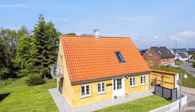 Awesome home in søby ærø with WiFi