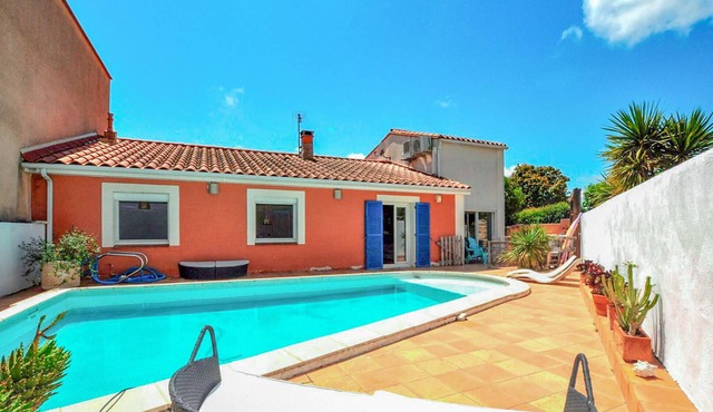 Awesome home in Saleilles