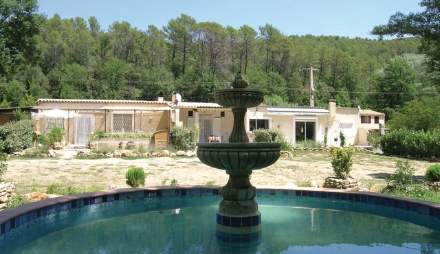 Awesome home in Salernes with kitchen