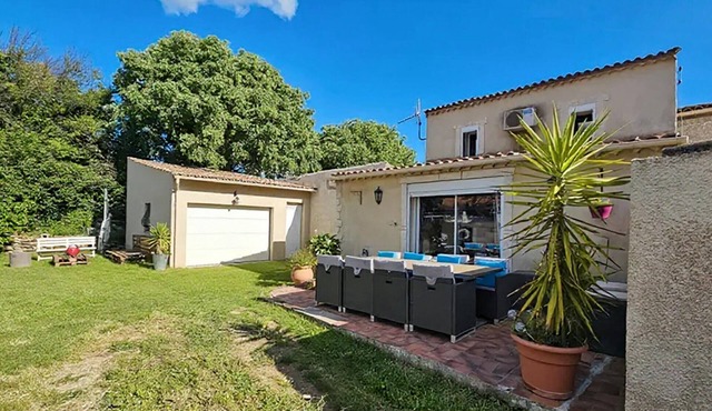 Awesome home in Sernhac