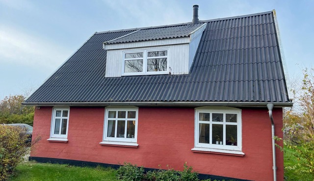 Awesome home in Skagen with WiFi