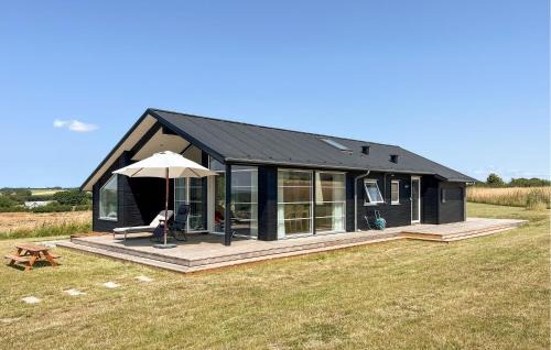 Awesome Home In Store Fuglede With Wifi