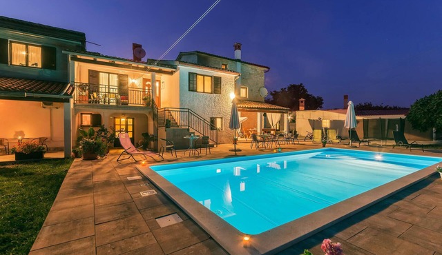 Awesome home in Svetvincenat