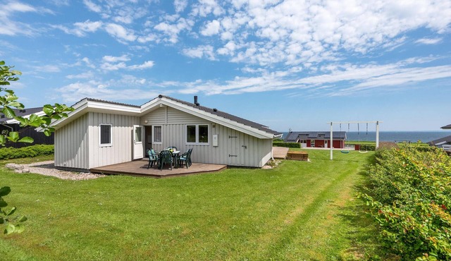 Awesome home in Sydals with kitchen