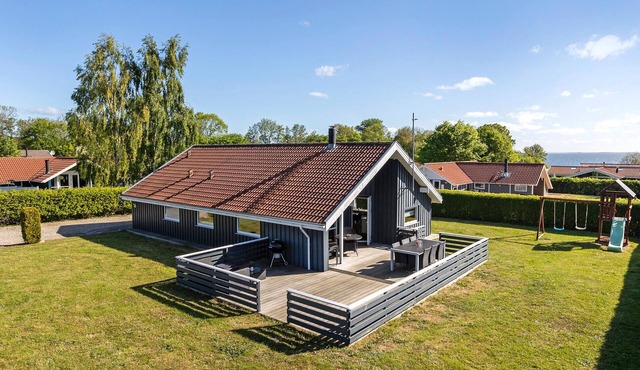 Awesome home in Sydals with sauna