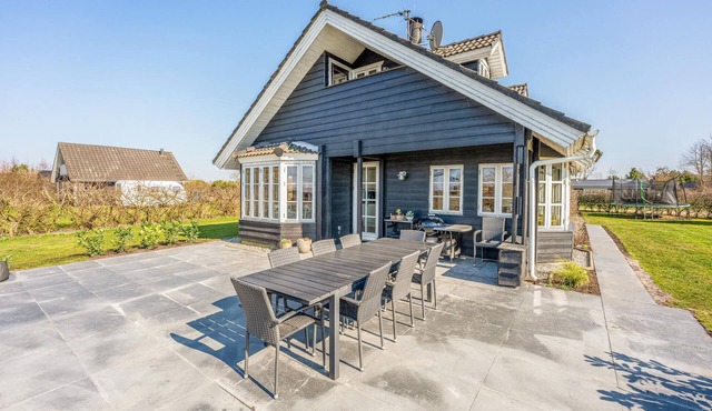 Awesome home in Tarm with sauna