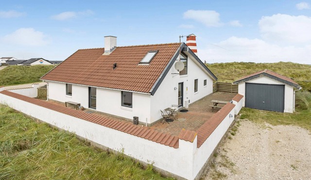 Awesome home in Thisted with sauna