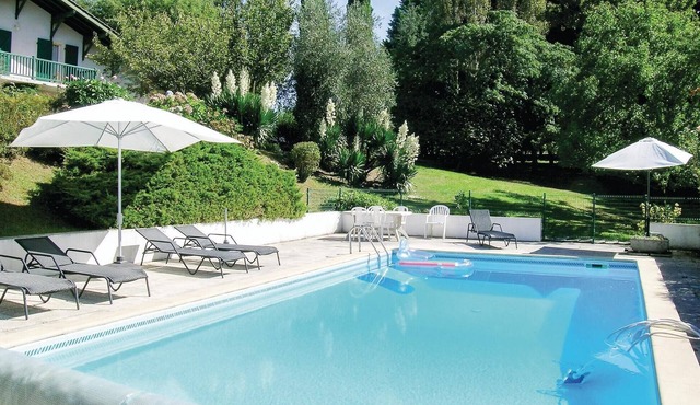 Awesome home in Ustaritz