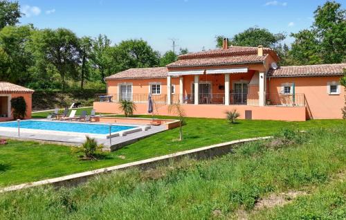 Awesome Home In Villecroze With Wifi