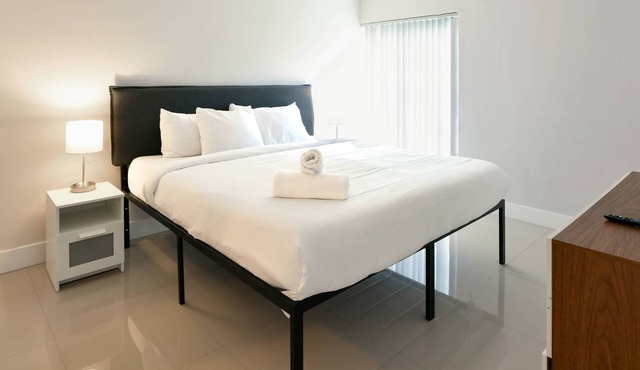 ✨Awesome New Designer One Bedroom Apartment at Fort Lauderdale