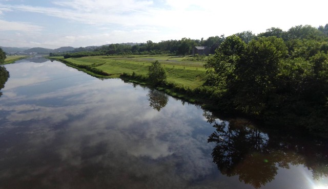 Awesome New Property/CANAL RIVER RETREAT