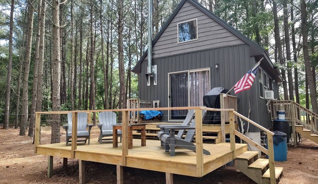 Awesome private off grid cabin with creek view.