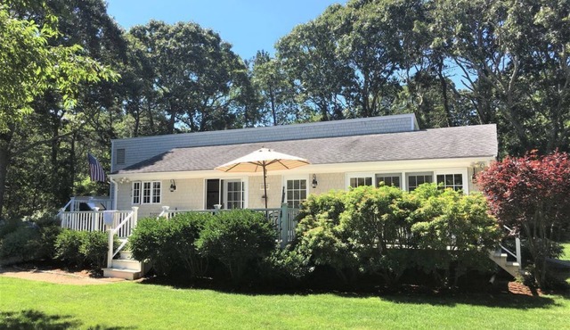 Awesome reviews, very private, conservation land, bike path and close to town