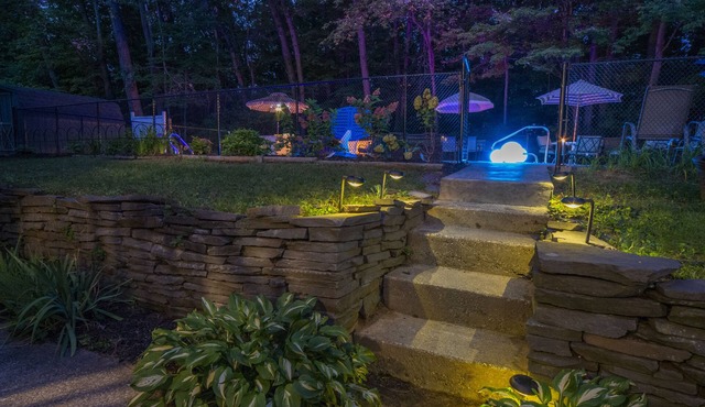 Awesome Saratoga Location, 2 Minutes to the Track, Heated POOL!