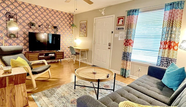 Awesome! Two King Beds. South Congress!
