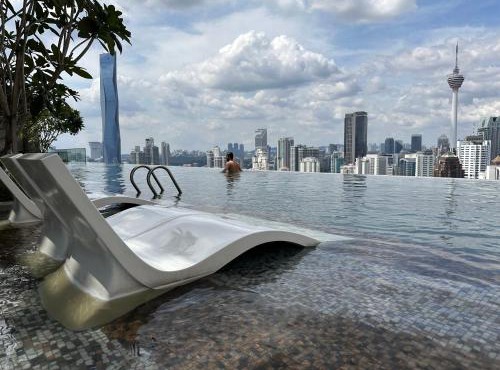 Axon suites by JUPITER