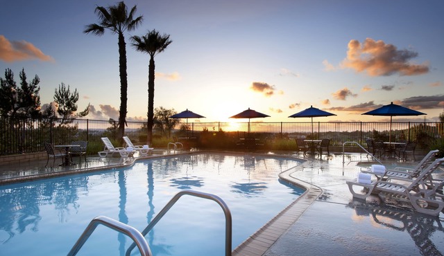 Ayres Suites Mission Viejo – Lake Forest