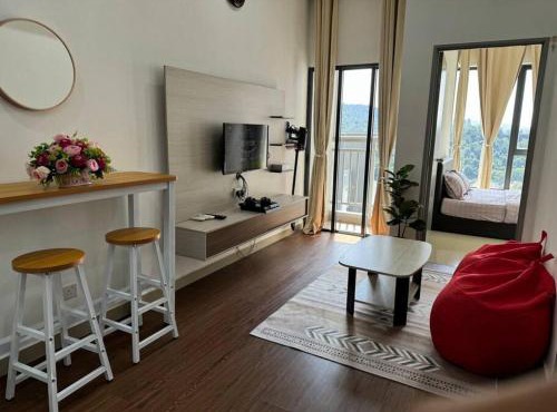 Ayuman Suites, Gombak, KL, by izzyHouse with Netflix, PS4