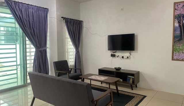 Az-zahra Home Stay Kulim Hi Tech