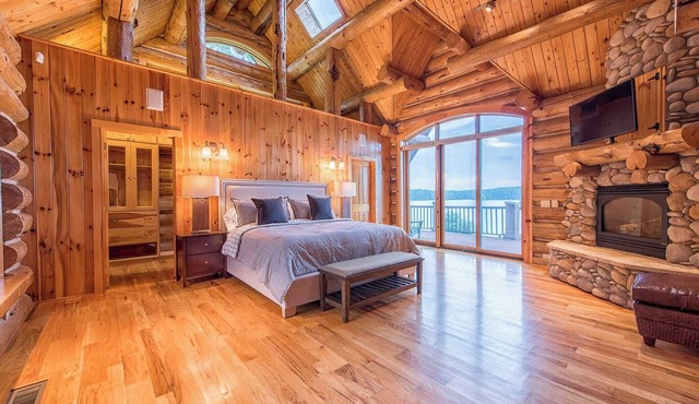 Azalea Retreat- The Lodge by Avantstay Best View