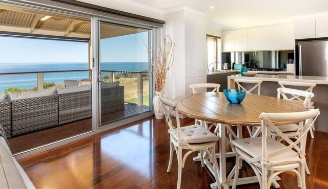 AZUL is a private and beautifully styled getaway