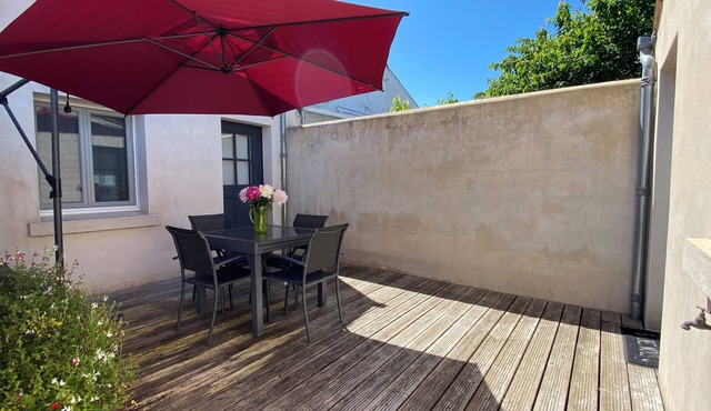 AZUR, La Maison Nakety 3 mns from the beach at Château d'Oléron