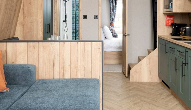 Azure Horizons Glamping - The Brook Pod GV18