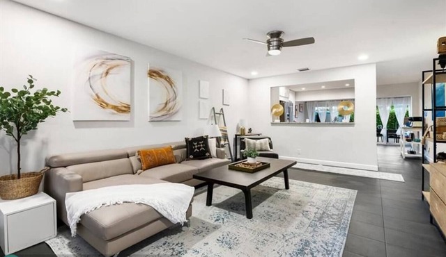 Azure Oasis Escape - Pool - 5 Min drive to Beach!