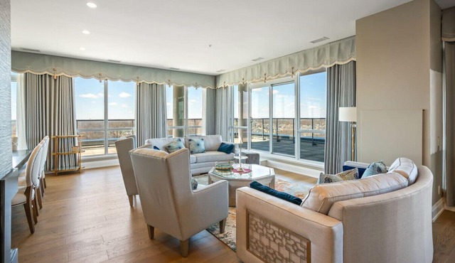 Azure | Penthouse | Fairway Views | Balcony | Gym