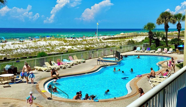 Azure Resort #209 ~Direct Beachfront! ~Free Beach Service! ~Heated Pool!