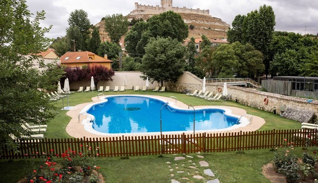 AZZ Peñafiel Las Claras Hotel & Spa