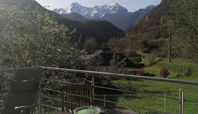 Béarn pyrenees Laruns gite geteu