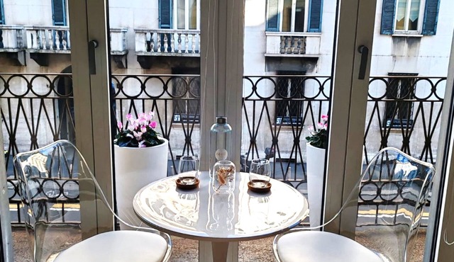 B and G Boutique apt.-heart of Milano- Design District