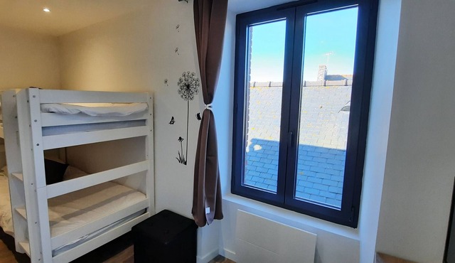 B-APARTMENT -Number 8