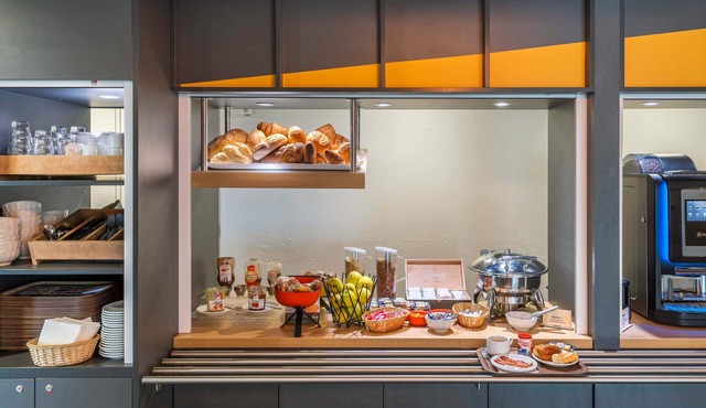 B&B HOTEL ANGERS Parc Expos