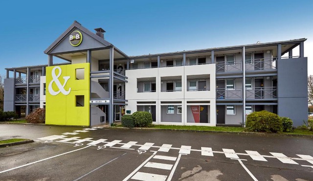 B&B HOTEL AVRANCHES Baie du Mont St-Michel