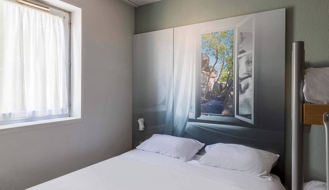 B&B HOTEL Bourges (1)