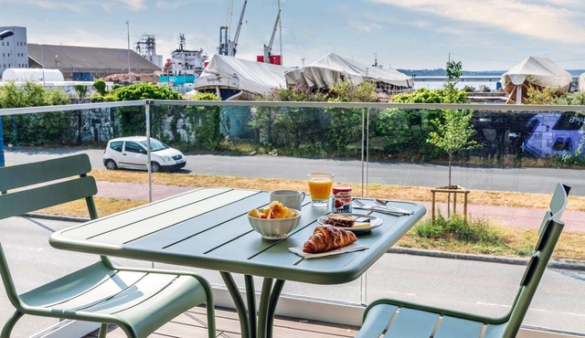 B&B HOTEL Brest Centre Port De Commerce