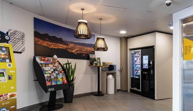 B&B HOTEL Grenoble Centre Verlaine