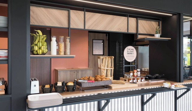 B&B HOTEL Laval Ouest