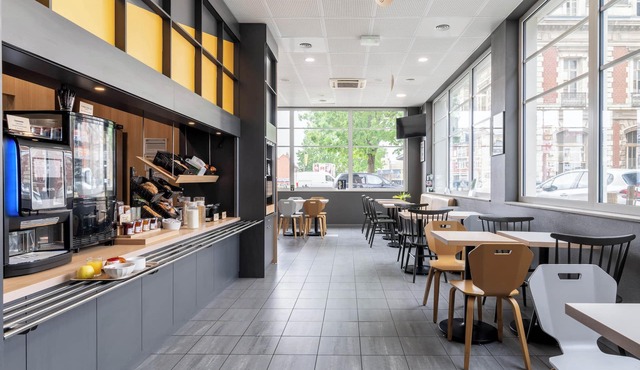 B&B HOTEL Lille Roubaix Campus Gare