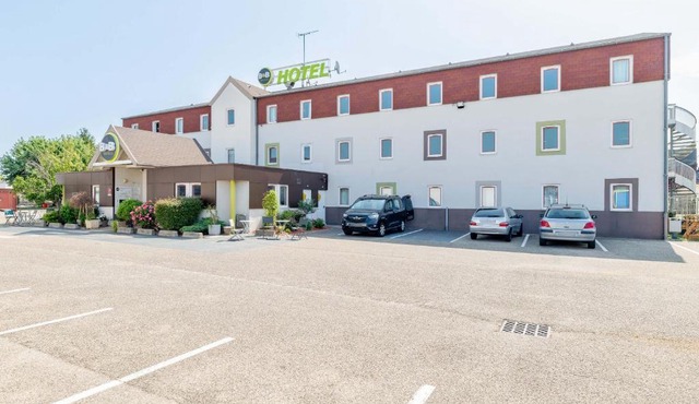 B&B HOTEL Lyon Saint-Bonnet Mi-Plaine