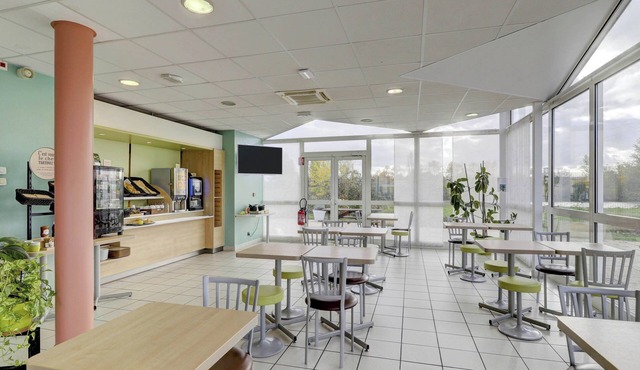 B&B HOTEL Montluçon Saint-Victor