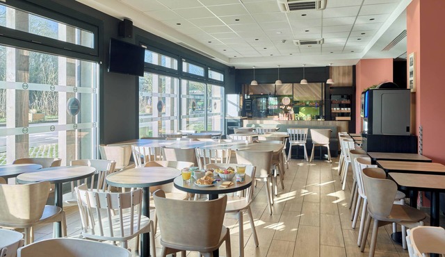 B&B HOTEL Paris Meudon Vélizy