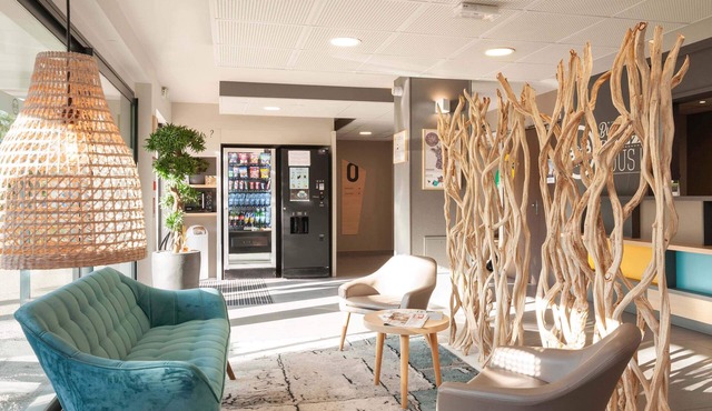 B&B HOTEL PAU Zénith