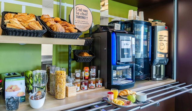 B&B HOTEL Strasbourg Nord Artisans