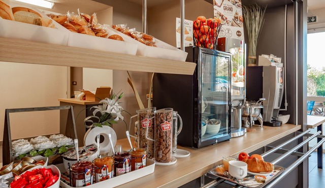 B&B HOTEL Toulon Ollioules